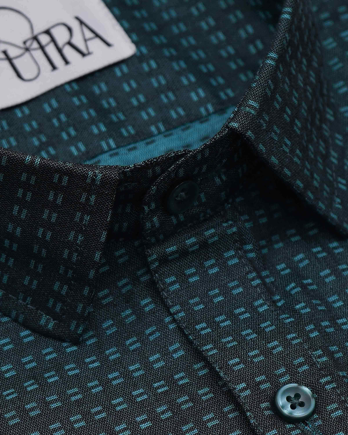 Sophisticated 100% Cotton Yarn-Dyed Shirt – Modern Teal and Black Pattern