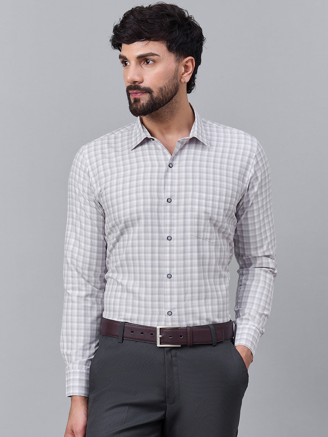Men Light Grey and White Gingham Checked Cotton Shirt