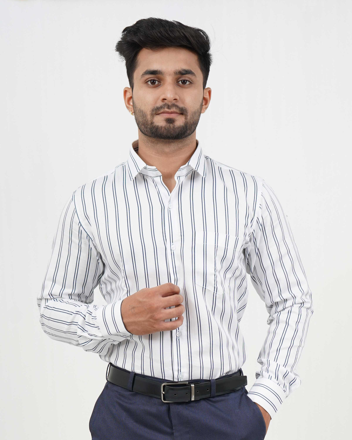 Men Blue Striped Slim Fit White Formal Shirt