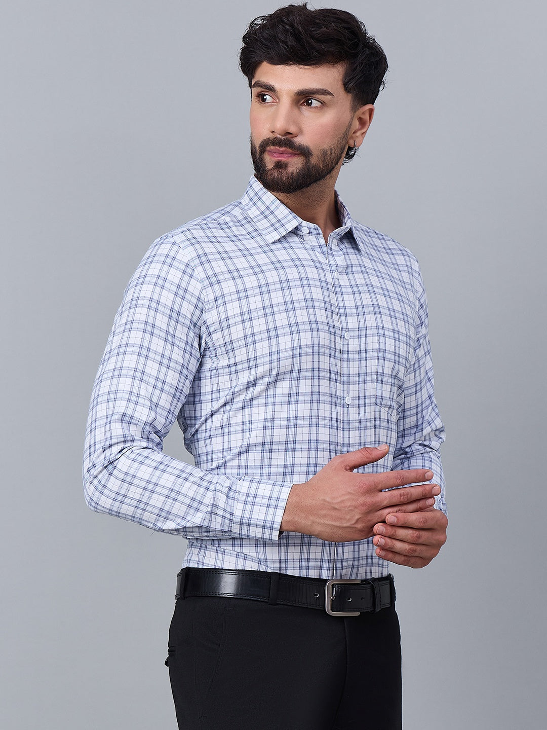 Men Classic White &amp; Blue Checked Slim Fit Cotton Shirt