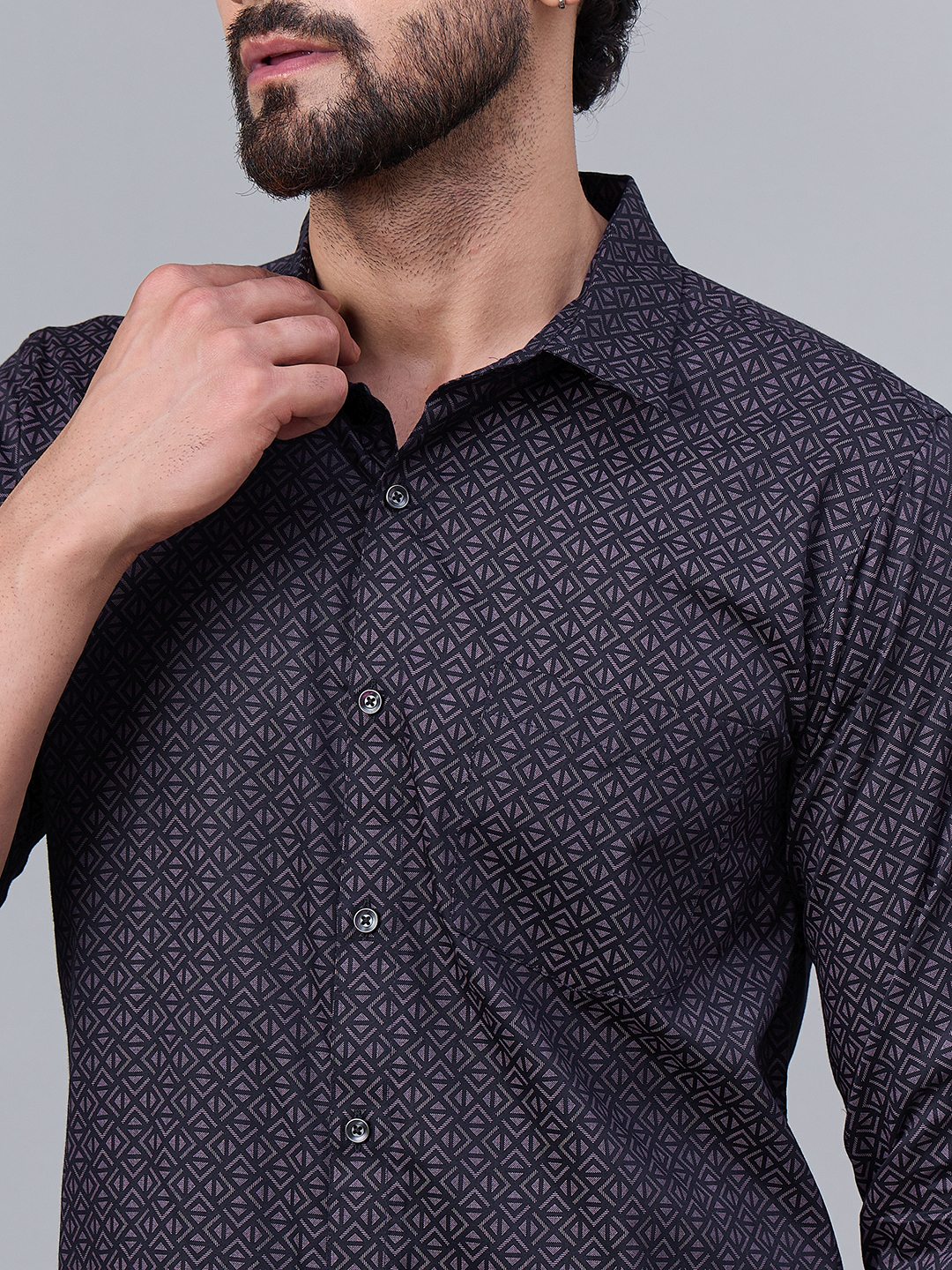 Men Charcoal Black and Mauve Geometric Print shirt