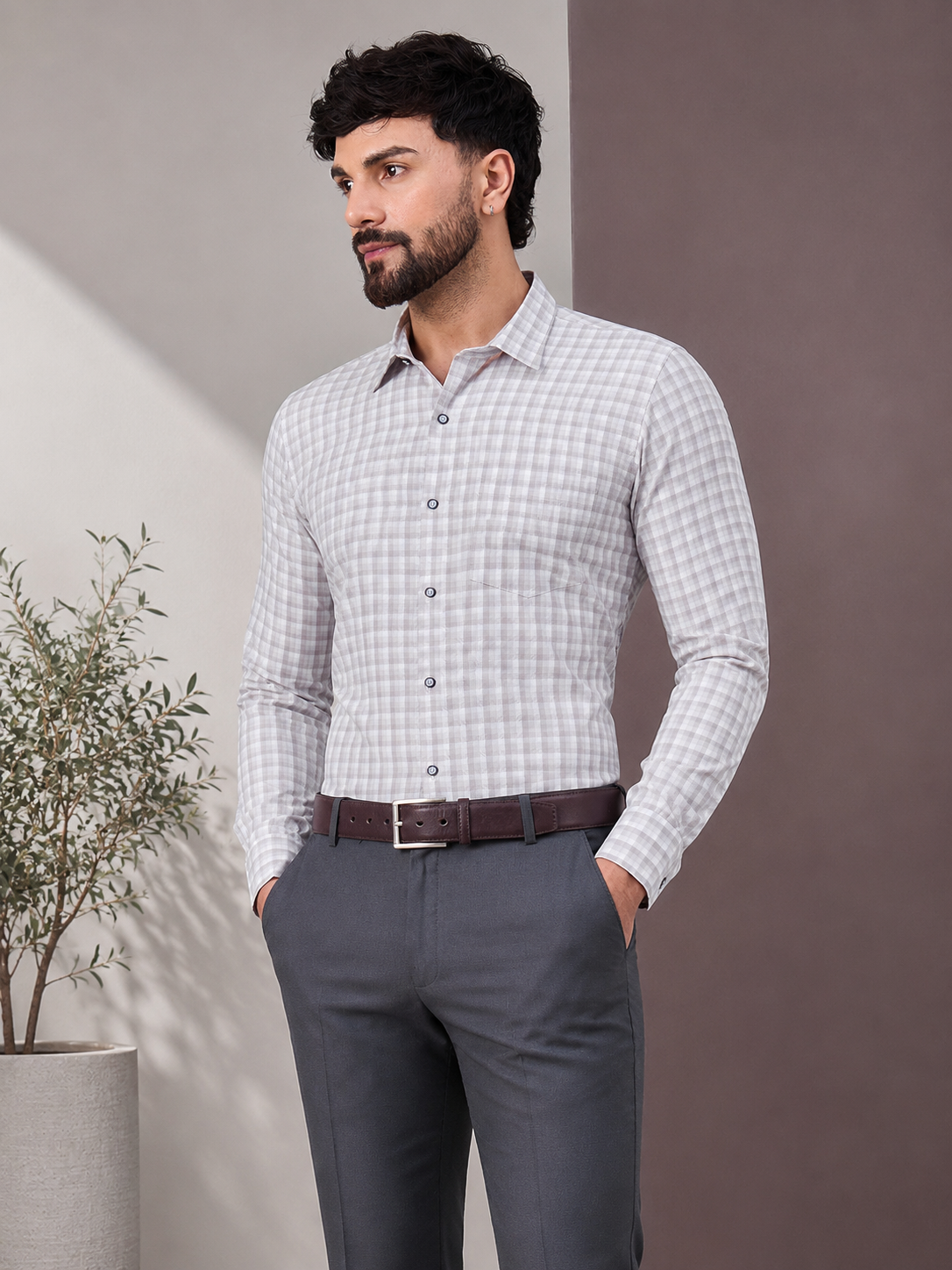 Men Light Grey and White Gingham Checked Cotton Shirt