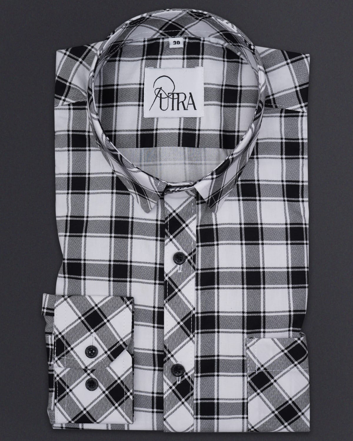 Men white and black box check cotton shirt