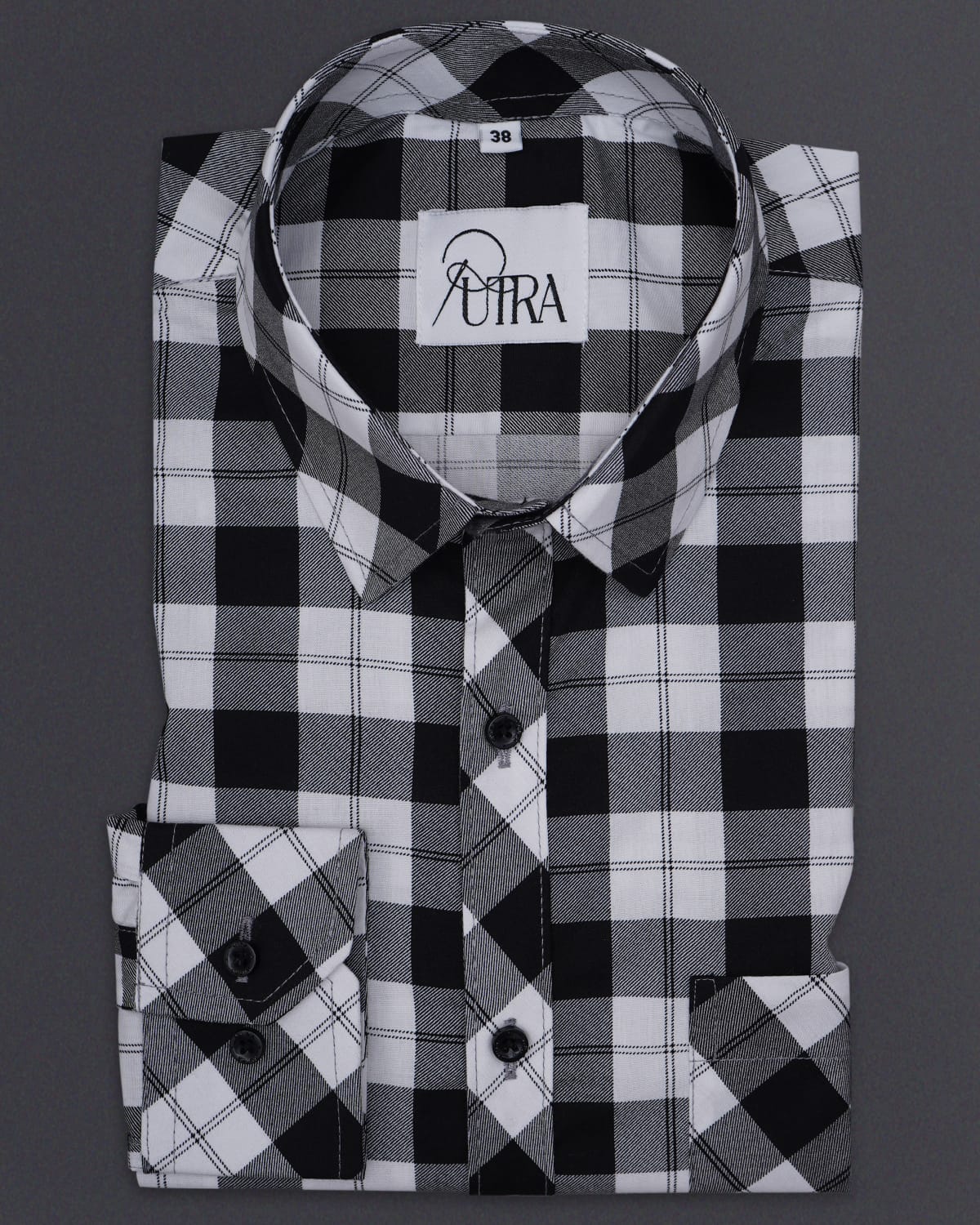 Men Black and white checked cotton shirt