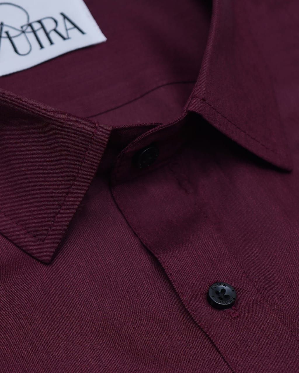 Men&#39;s Rich Maroon Polyester Cotton solid Shirt