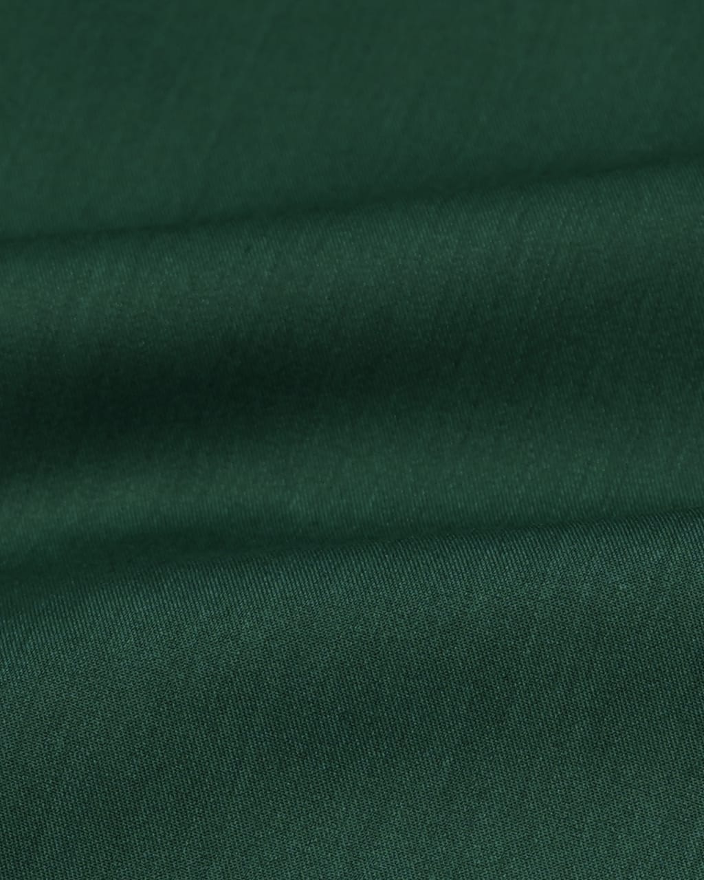 Men&#39;s Refreshing Dark Green Polyester Cotton solid Shirt