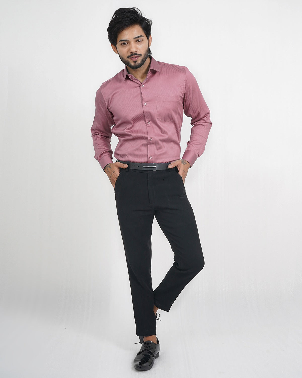 Men&#39;s pastel Pink Slim Fit Striped Shirt