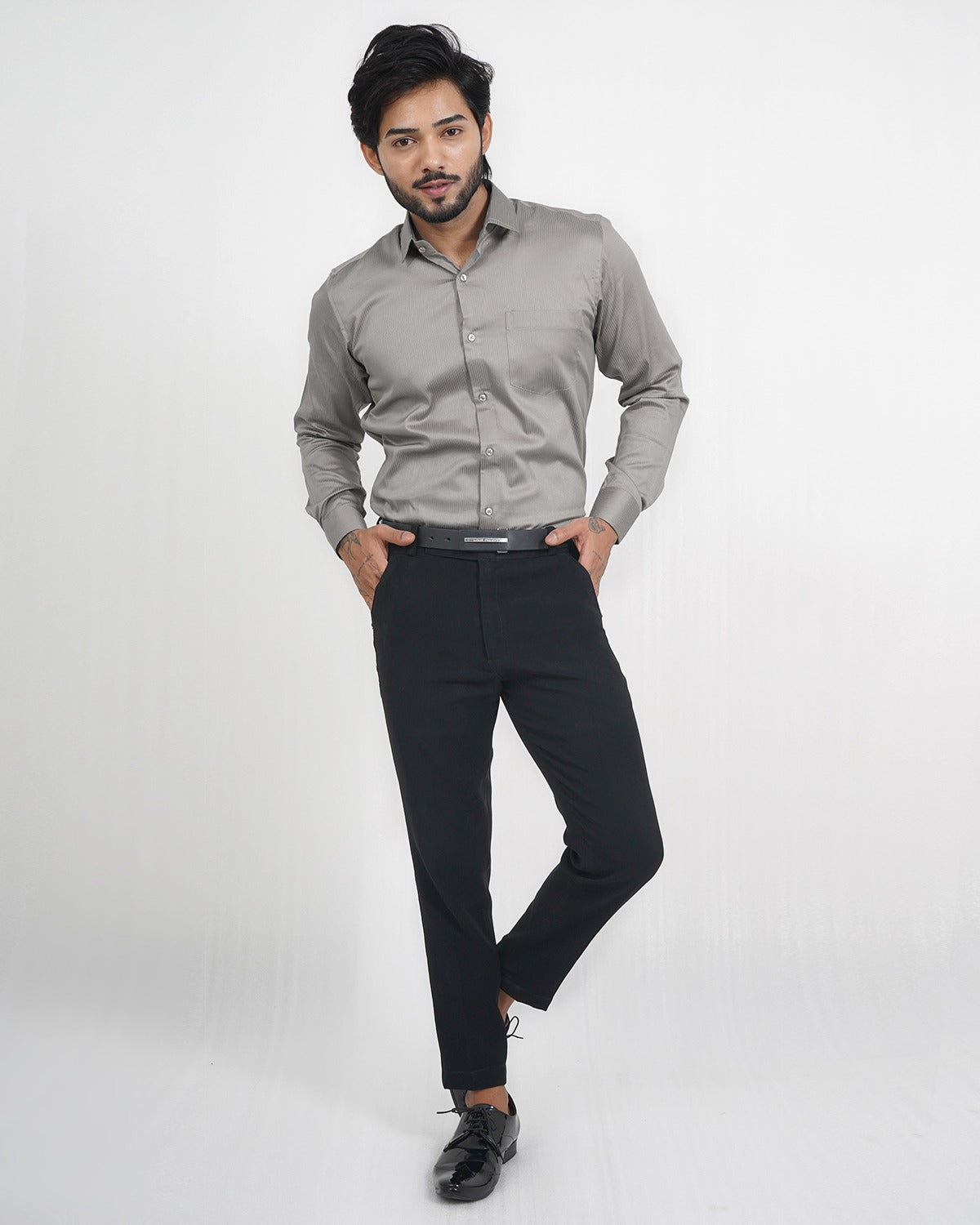 Men&#39;s Ash Grey Slim Fit Casual Striped Shirt