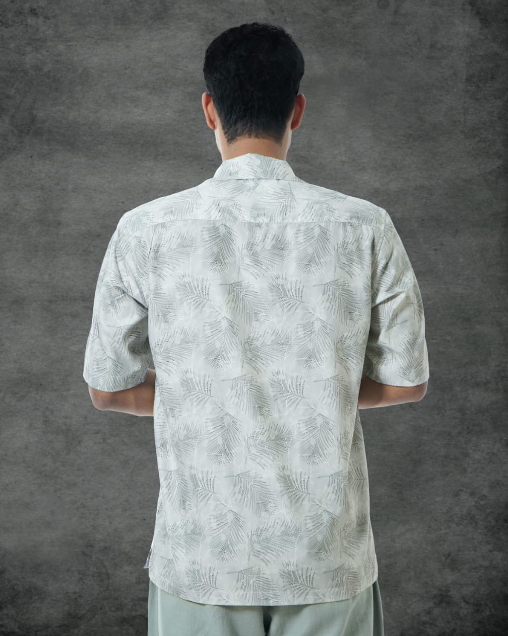 Light Gray Palm Leaf Print Shirt