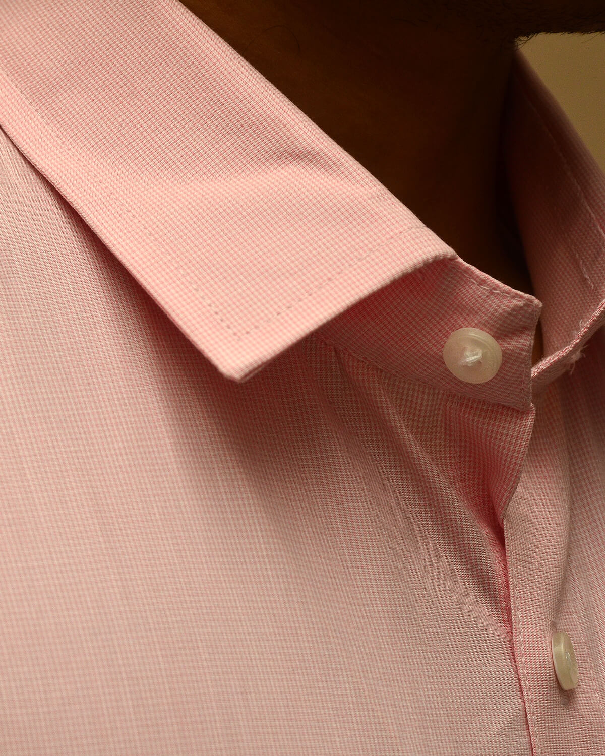 19 Men Pink &amp; White Checked Slim Fit Half Sleeves Shirt