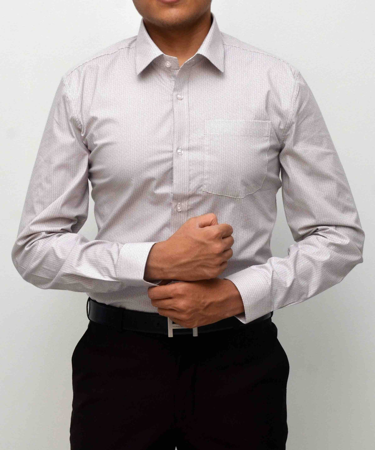 Men White &amp; Brown Slim Fit Pattern Casual Shirt