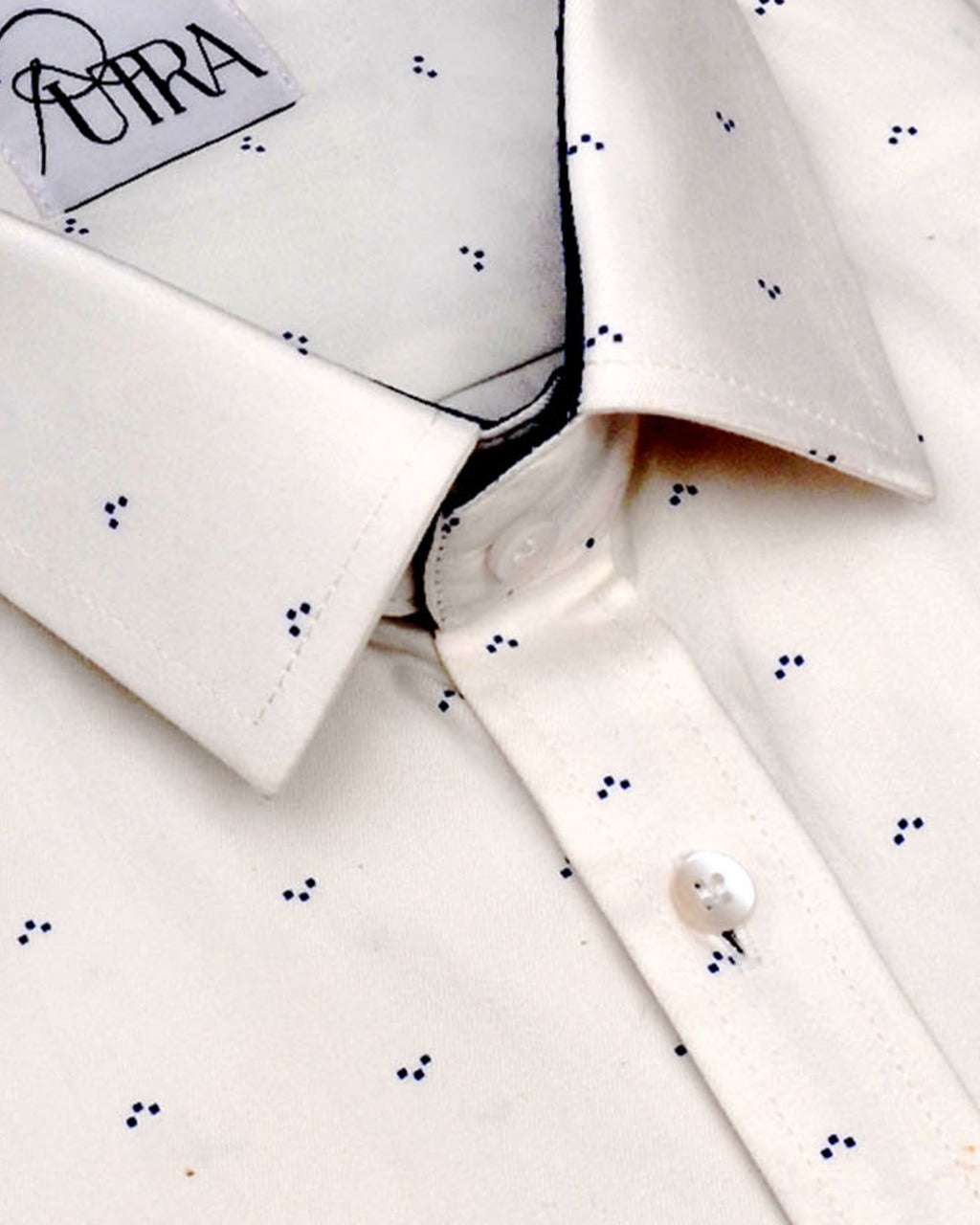 Men White &amp; Blue Slim Fit Patterned Casual Shirt